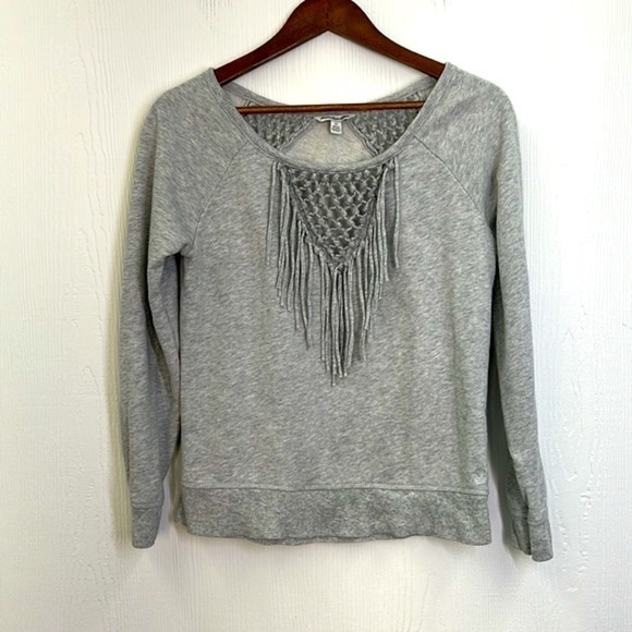 American Eagle - Grey Macrame Fringe Design Long Sleeve Sweatshirt Size Small - Picture 8 of 14